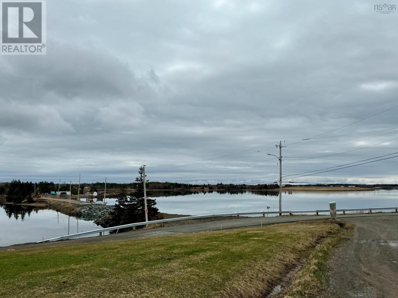 11 Harbourview Drive