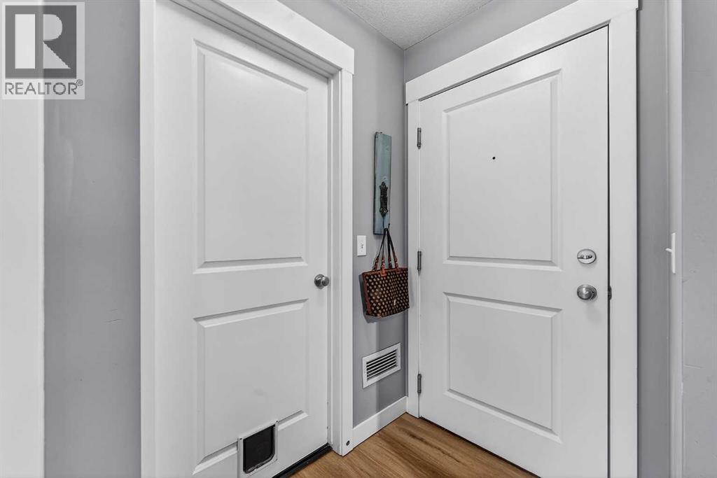 3411, 302 Skyview Ranch Drive NE