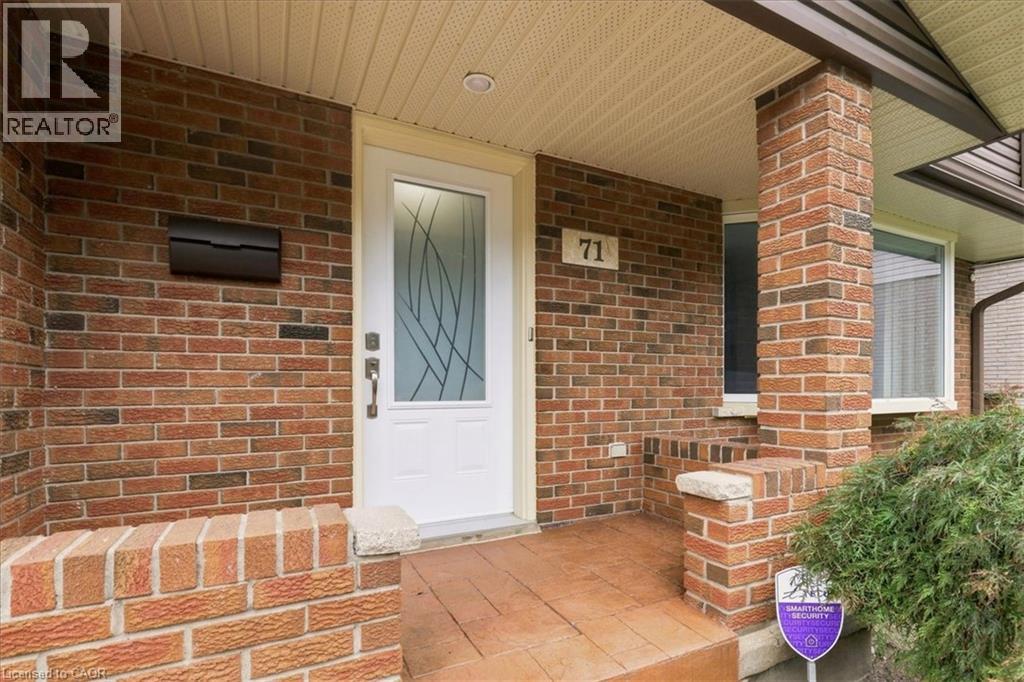 71 GREENOCK Drive