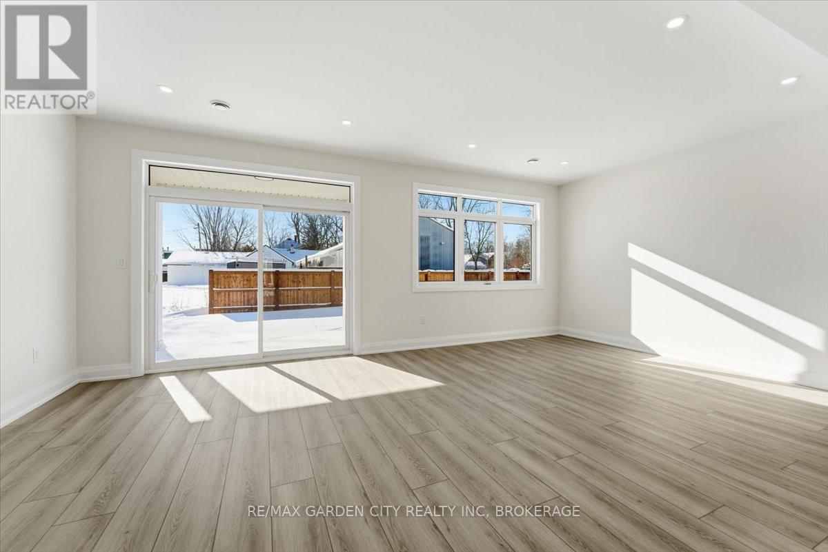 3693 ELM STREET