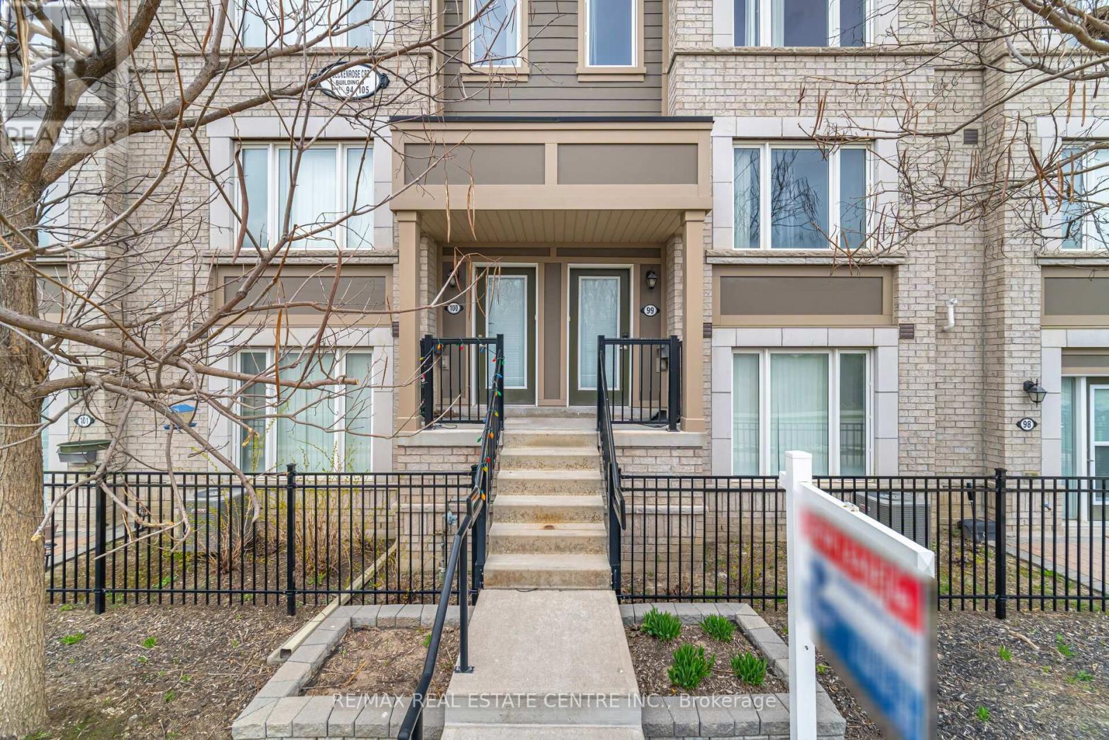 99 - 1 BECKENROSE COURT