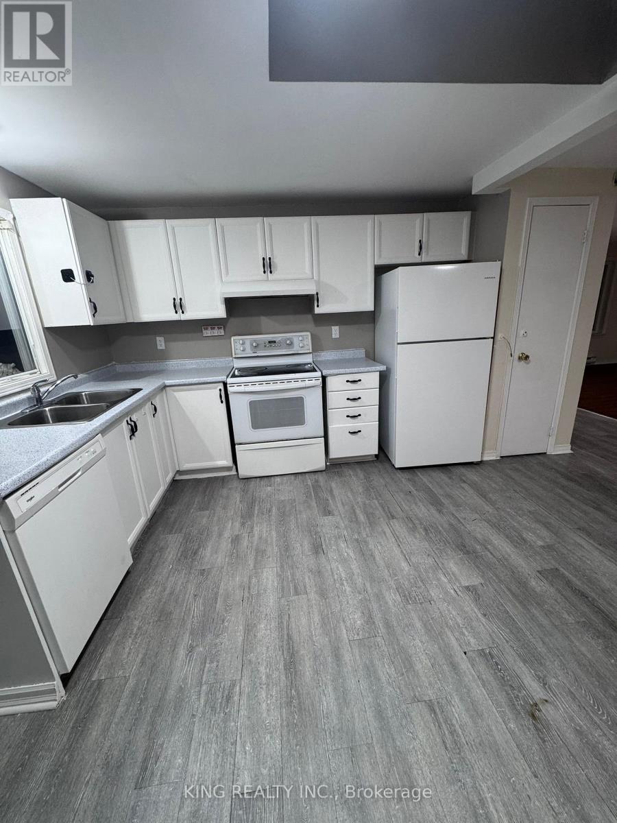 139 HICKLING TRAIL
