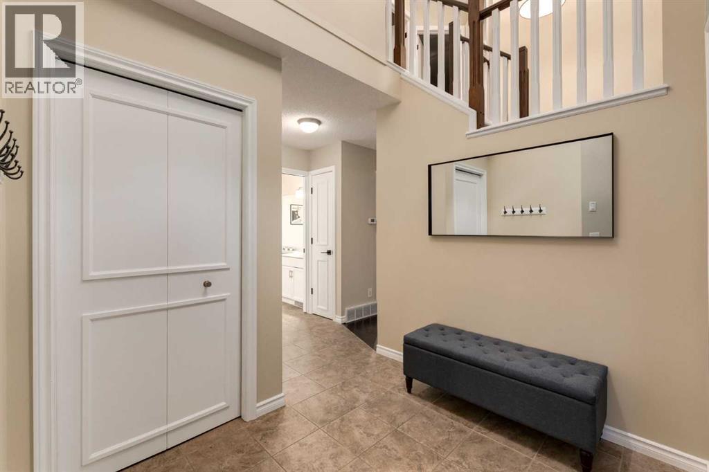 32 SUNMEADOWS Court SE