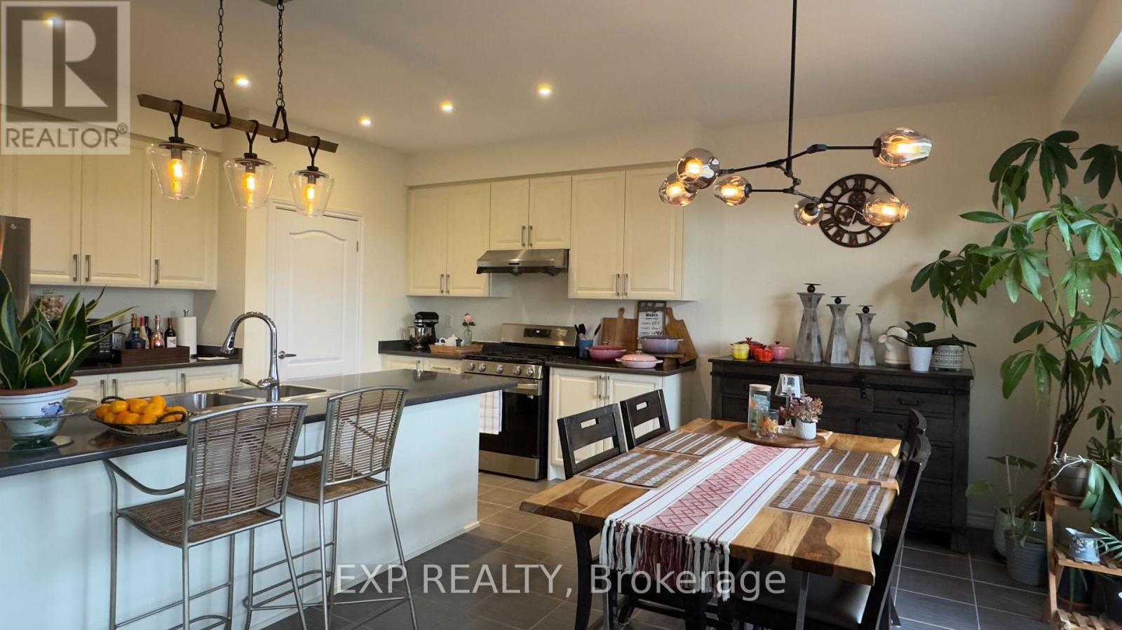 190 EXPLORER WAY