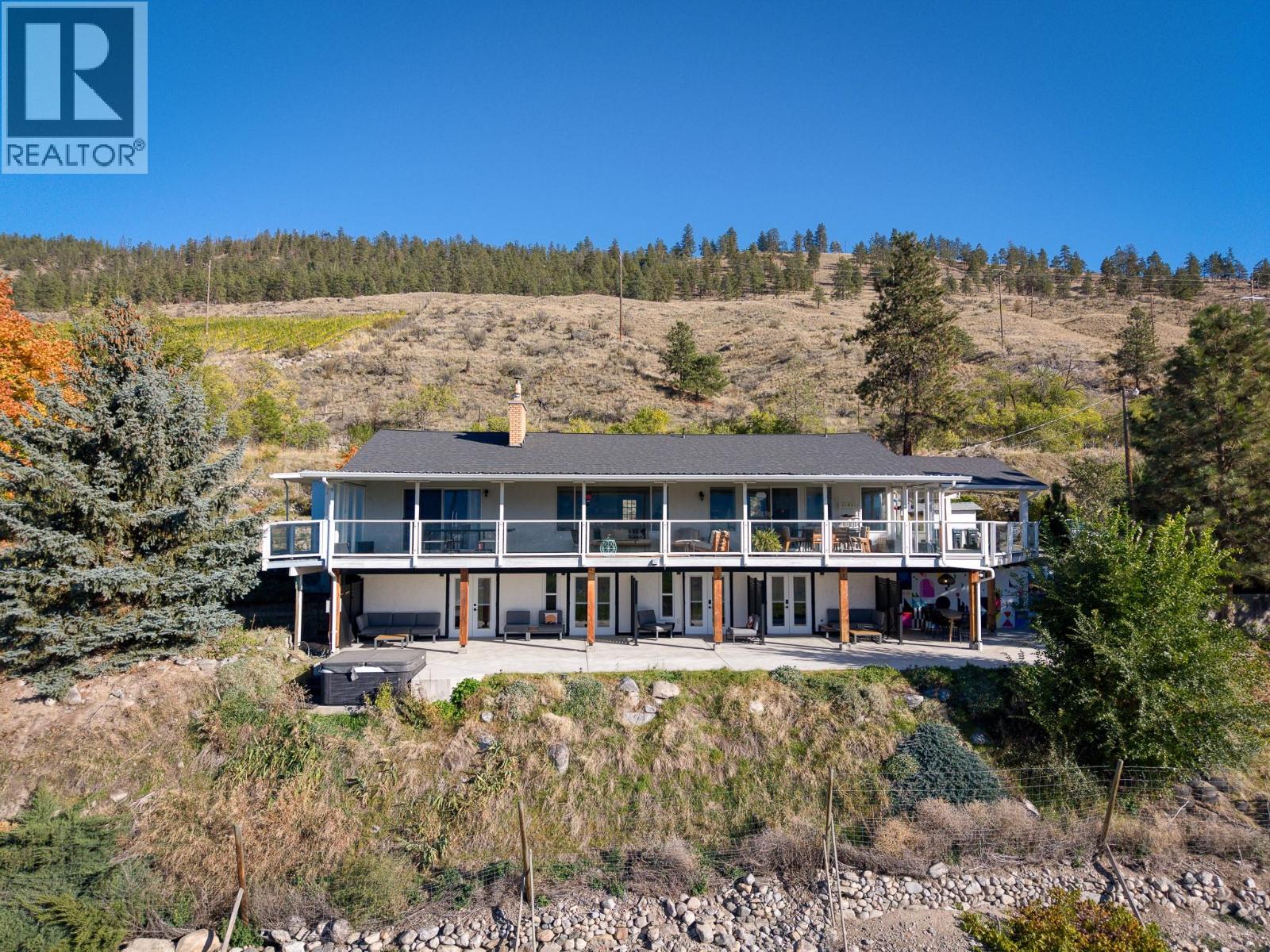 398 Upper Bench Road S