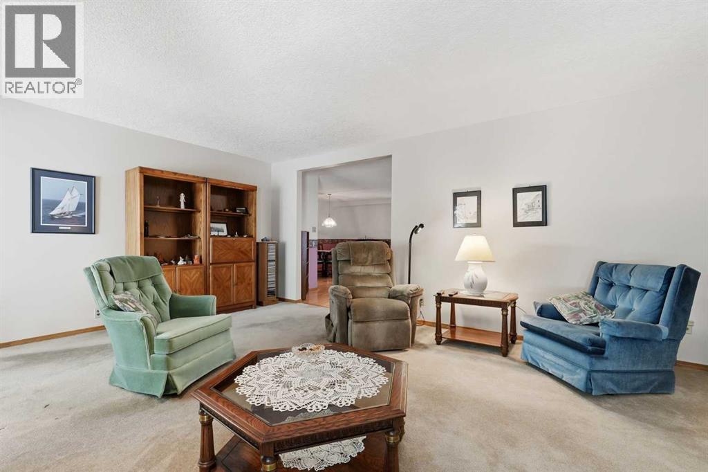 22A Woodmeadow Close SW