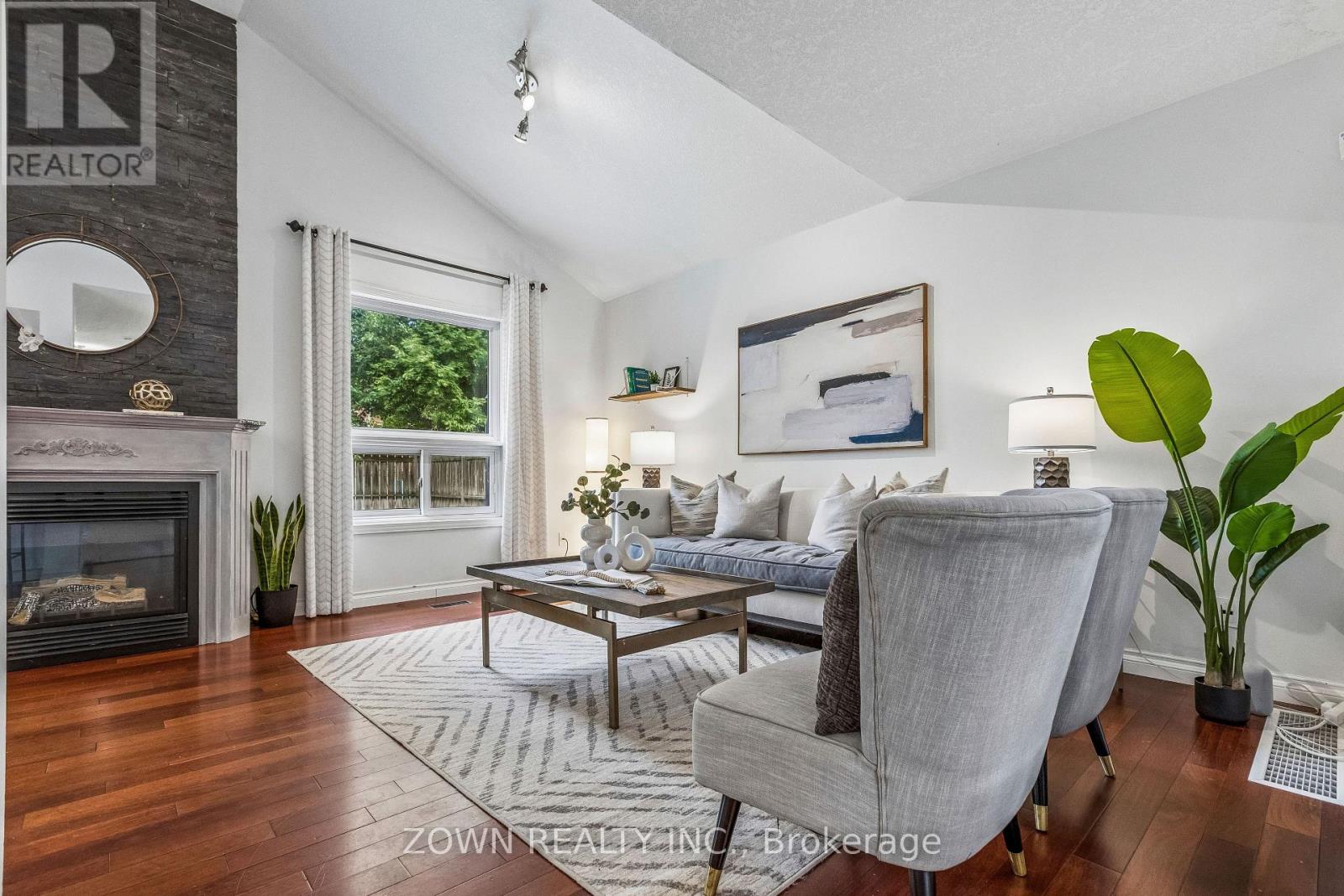 60 MARL MEADOW DRIVE