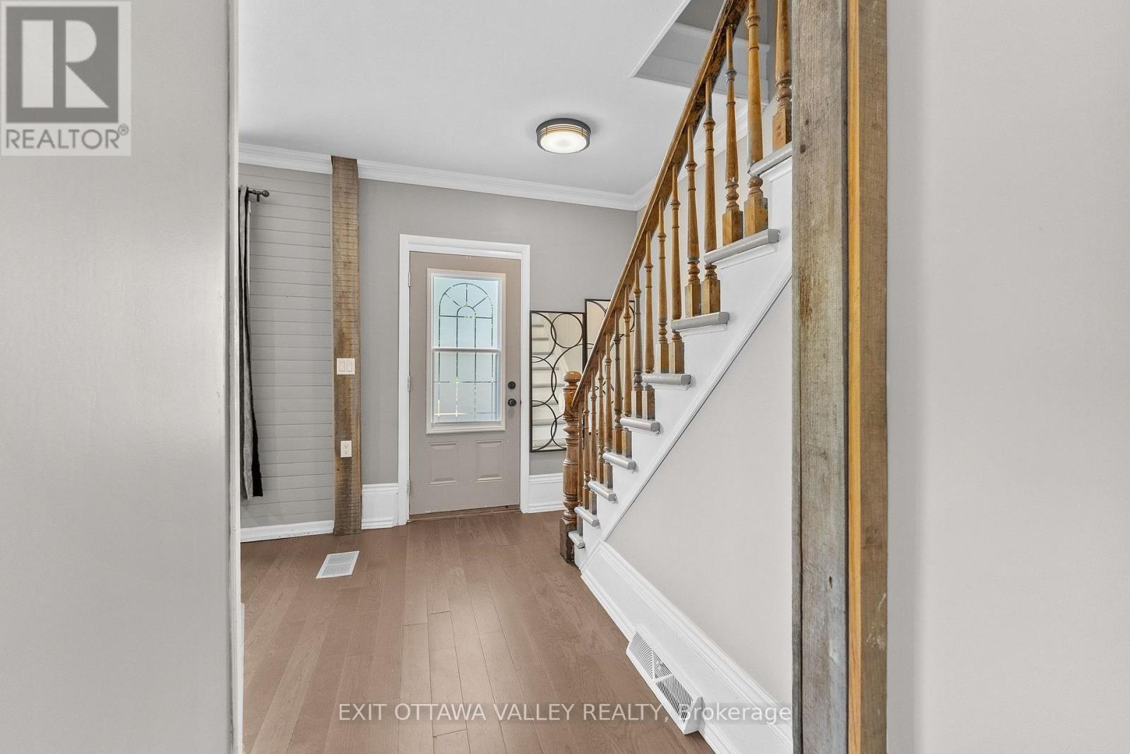 180 MARY STREET - Photo 4