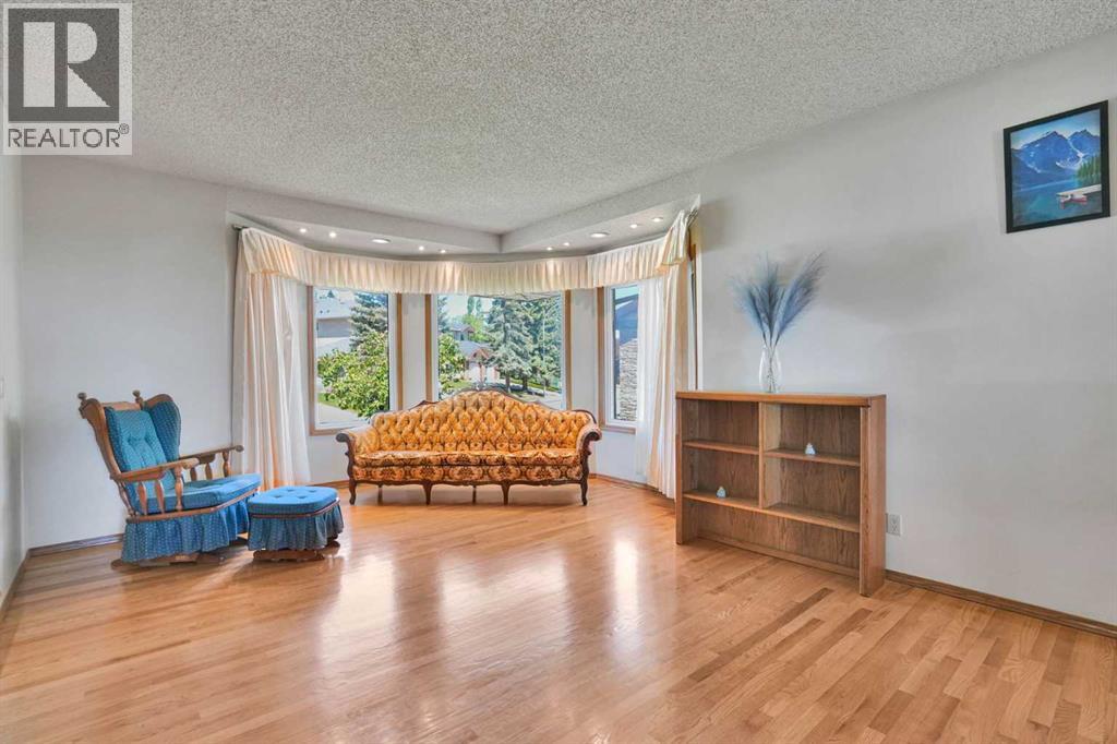 88 Edelweiss Drive NW