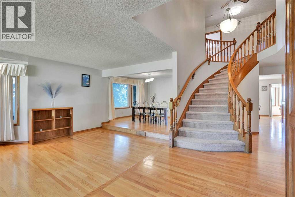 88 Edelweiss Drive NW