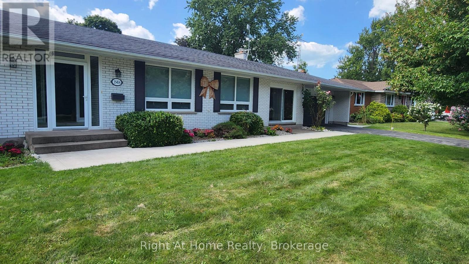 15414 NIAGARA RIVER PARKWAY