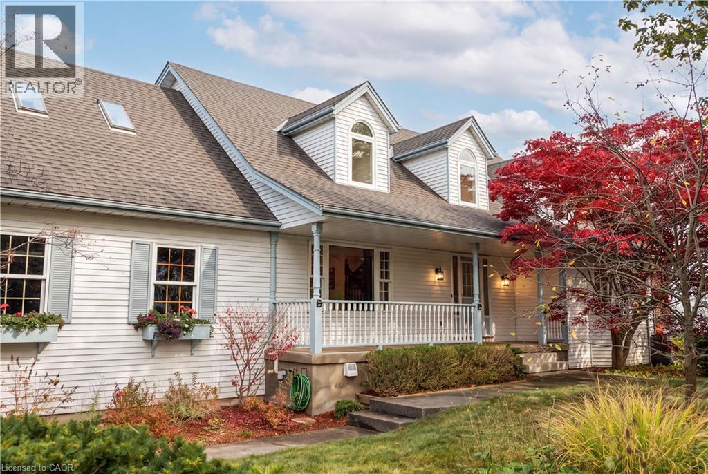 575 HEMINGWAY Place
