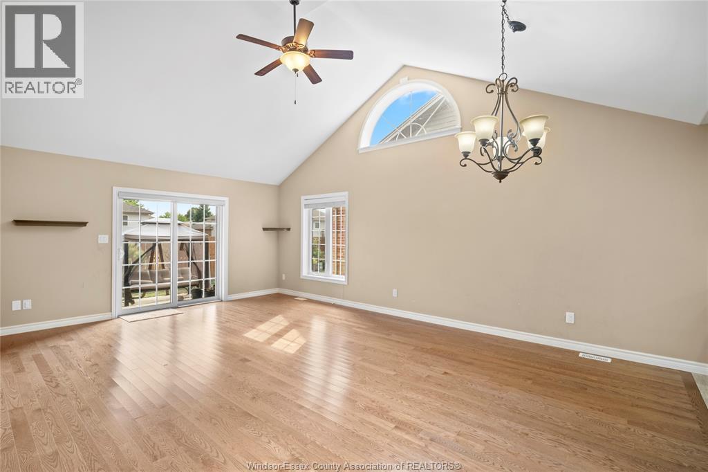 384 BOISMIER