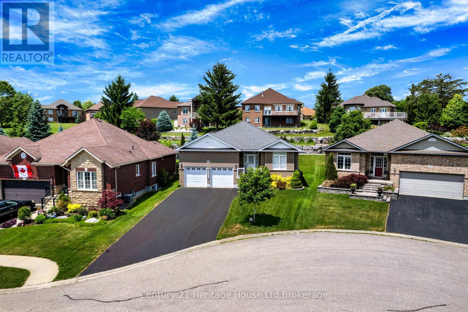 619 FOX HOLLOW COURT