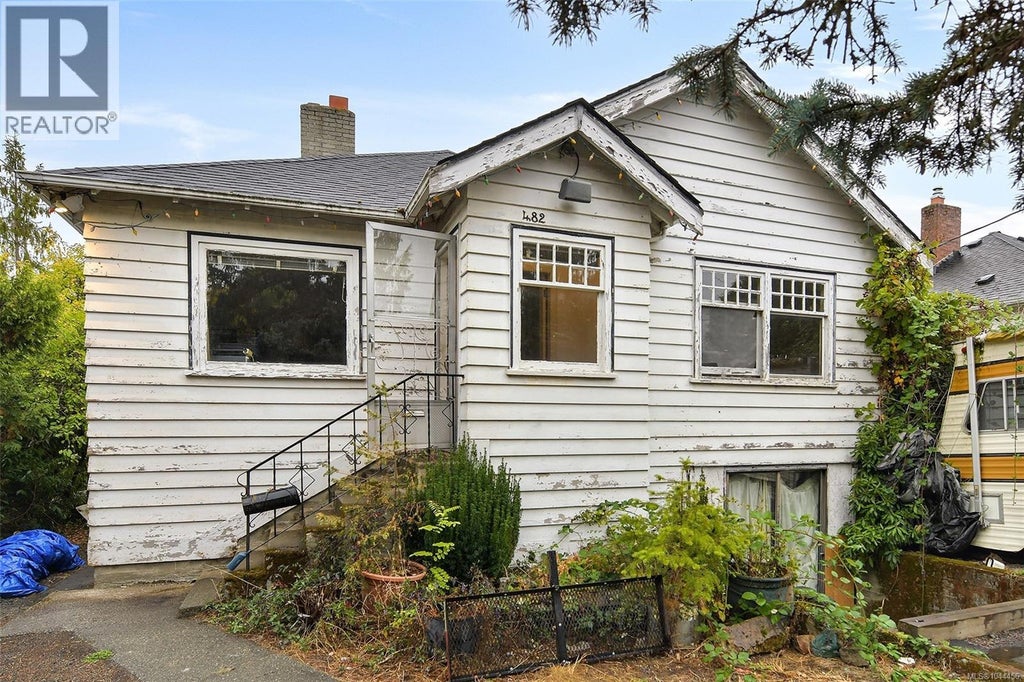 482 KER AVE, SAANICH, BC V9A 2B7 - Image 994119729.jpeg?d=l