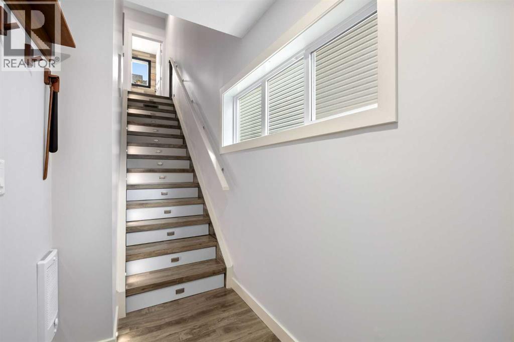 109, 355 Nolancrest Heights NW