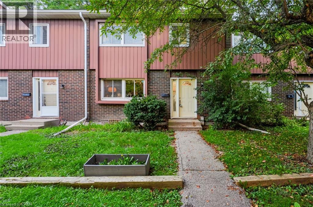 121 UNIVERSITY Avenue E Unit# 102