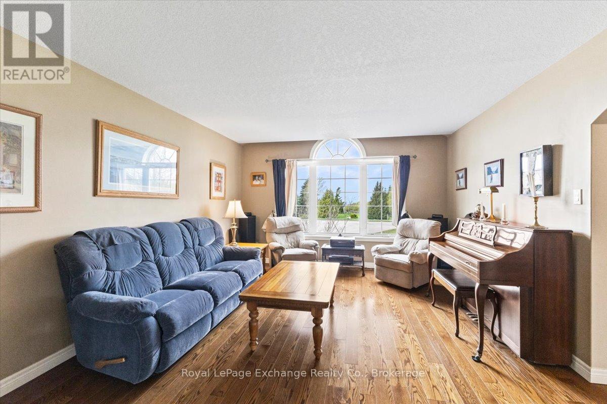 801 TROYS TRAIL