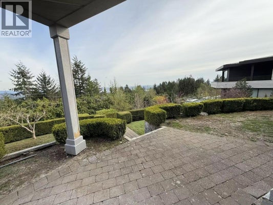 750 Greenwood Rd, West Vancouver, BC 3