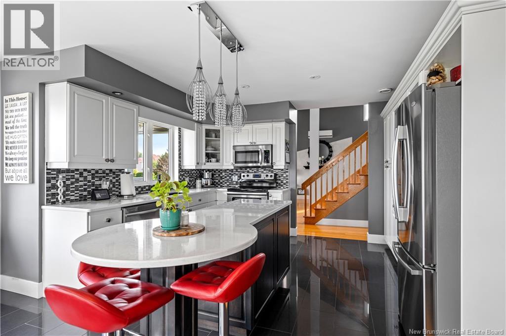 305 Lavoie Street - Photo 3