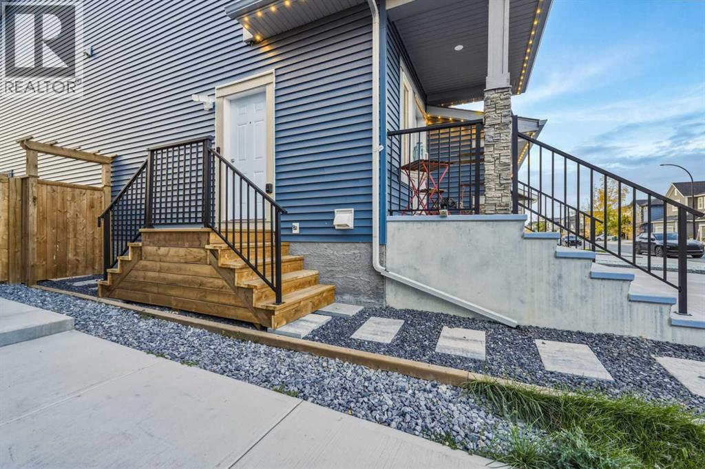 251 Creekside Way SW