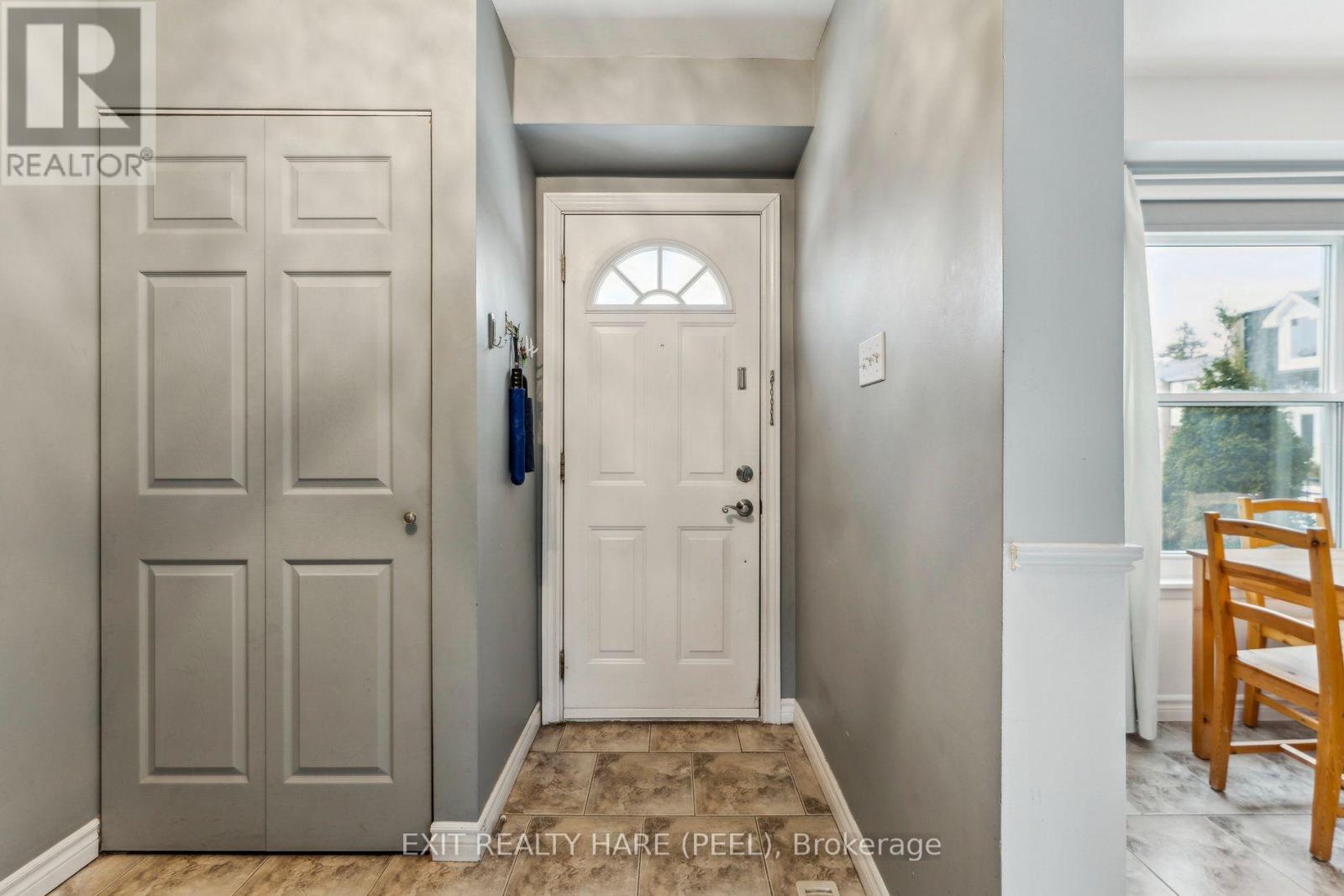 78 - 900 CENTRAL PARK DRIVE N - Photo 3