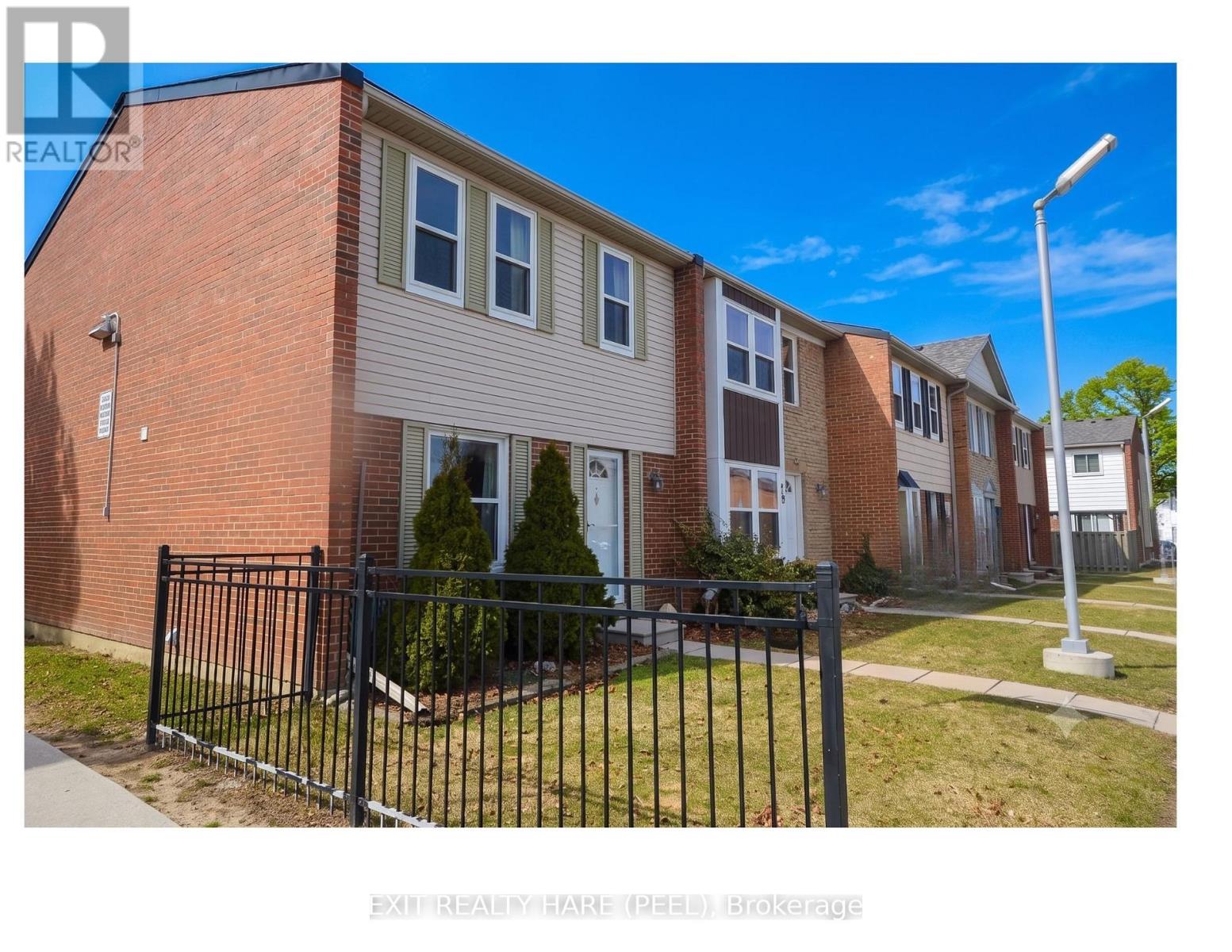 78 - 900 CENTRAL PARK DRIVE N - Photo 2