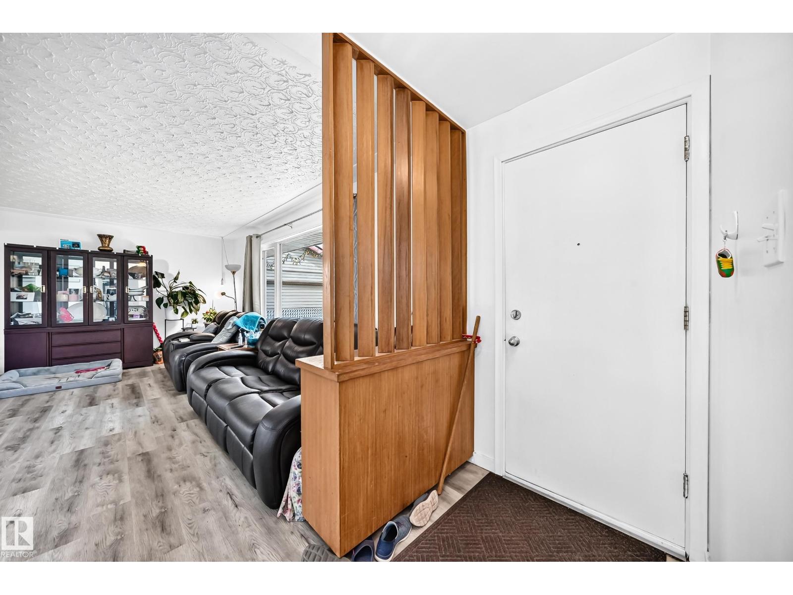 13316 122 ST NW
