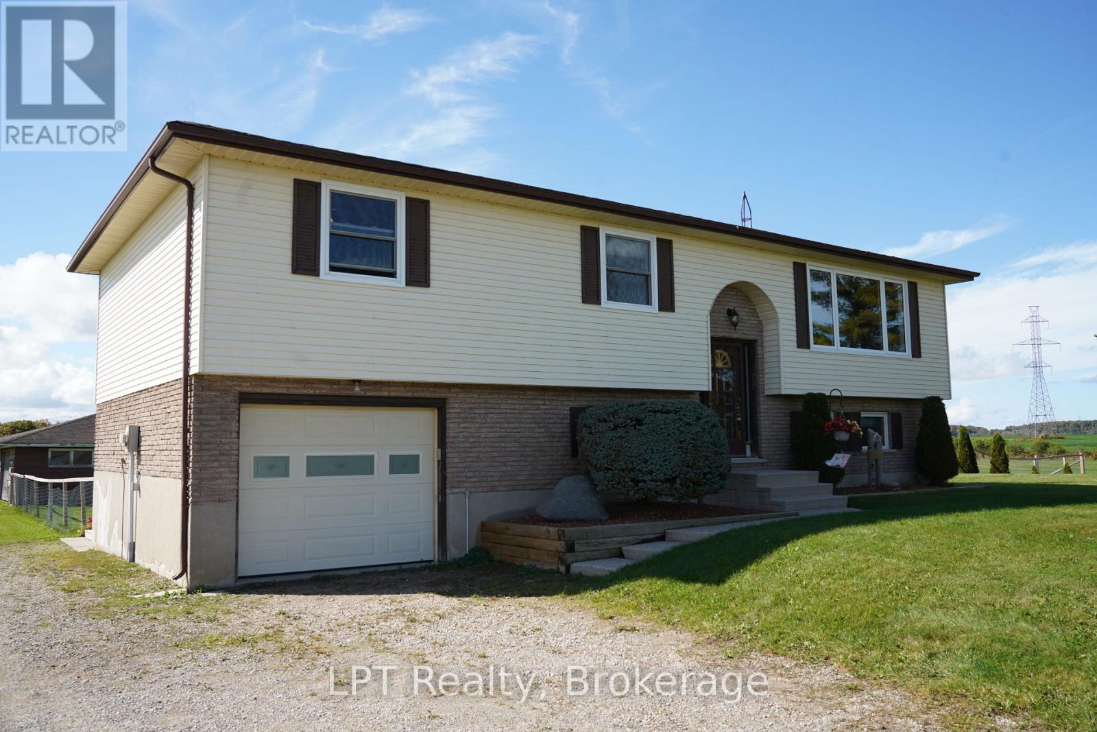 2357 BRUCE RD 40 ROAD