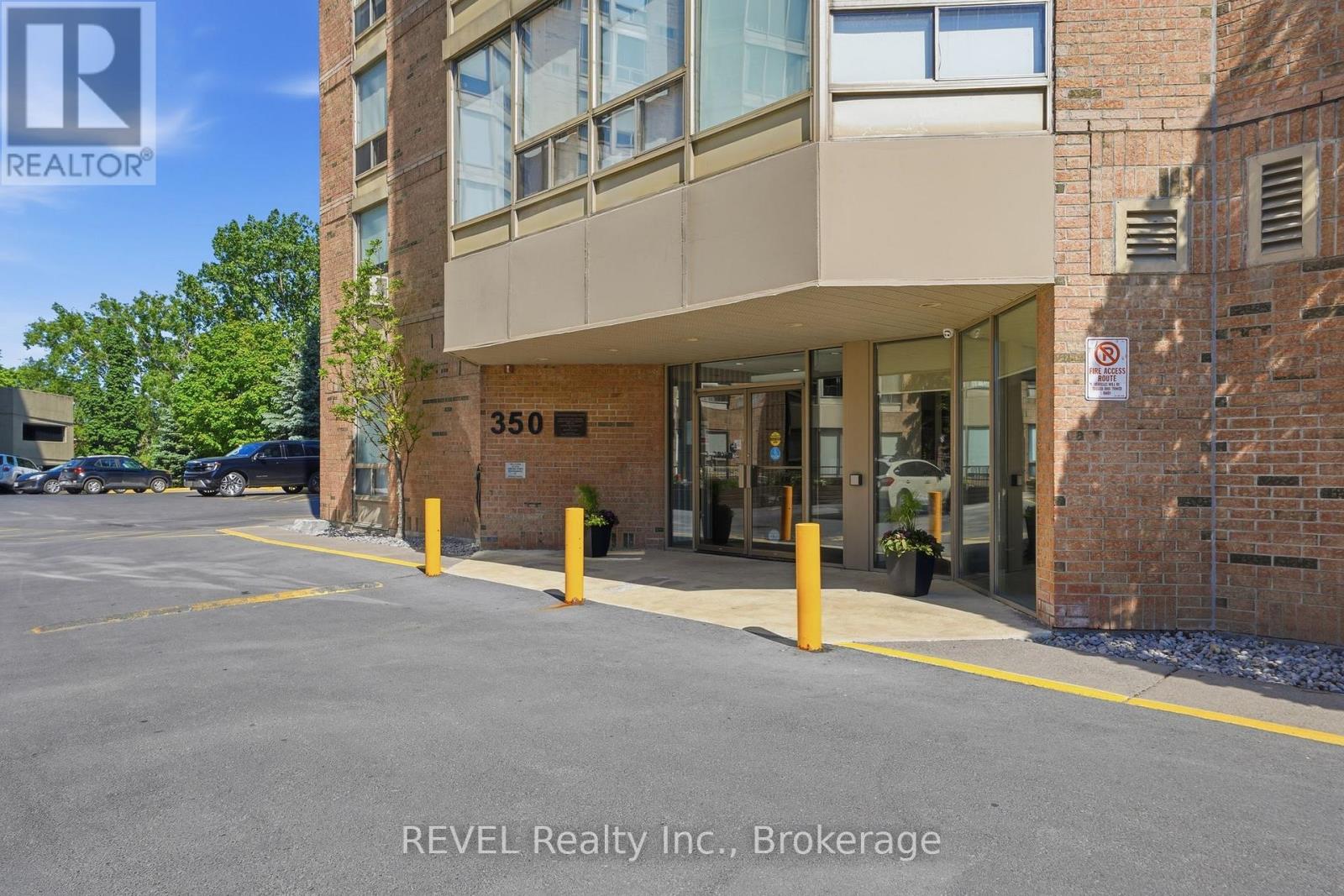 1006 - 350 FRONT STREET