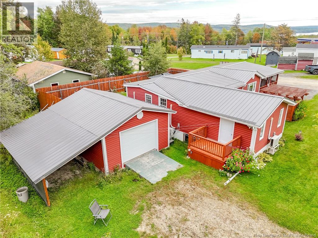 29 Clarence Crescent - Photo 2