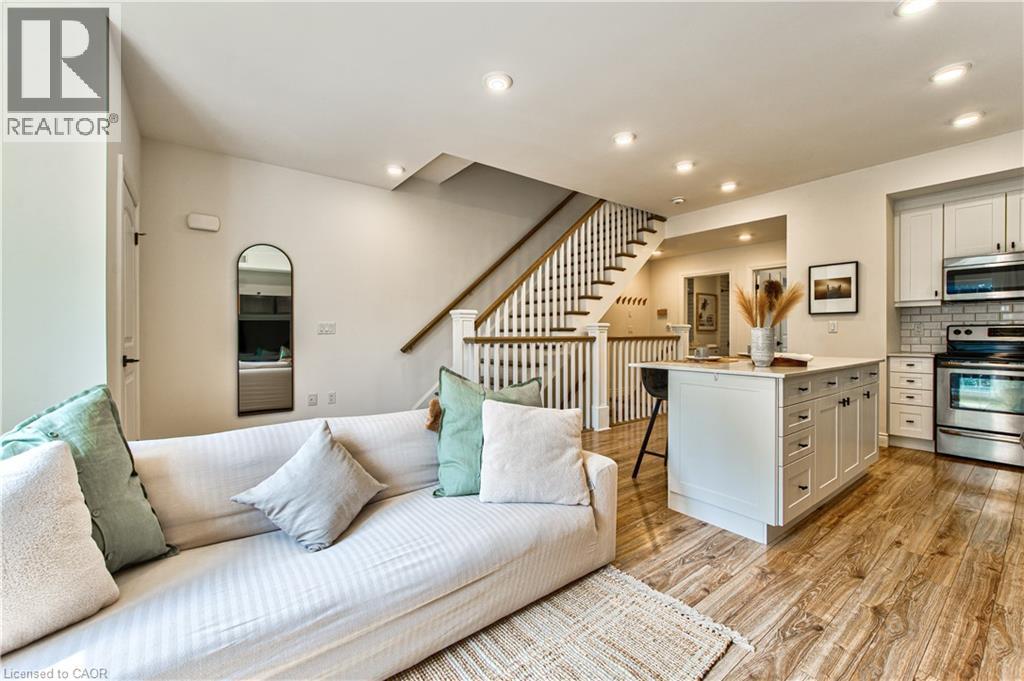 112 UNION Street E Unit# B306