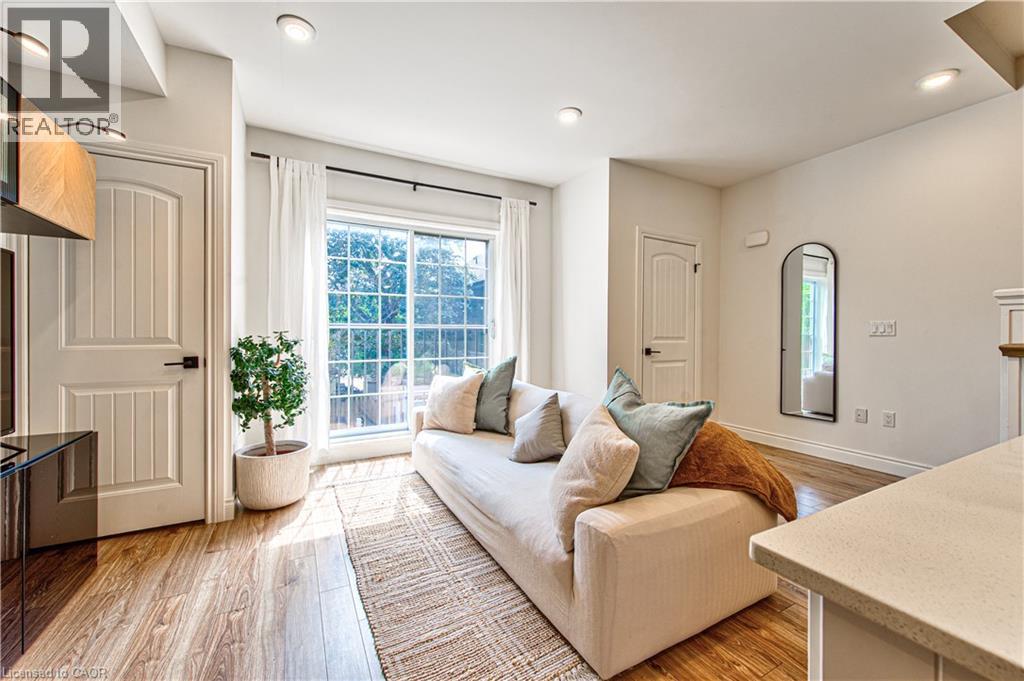 112 UNION Street E Unit# B306