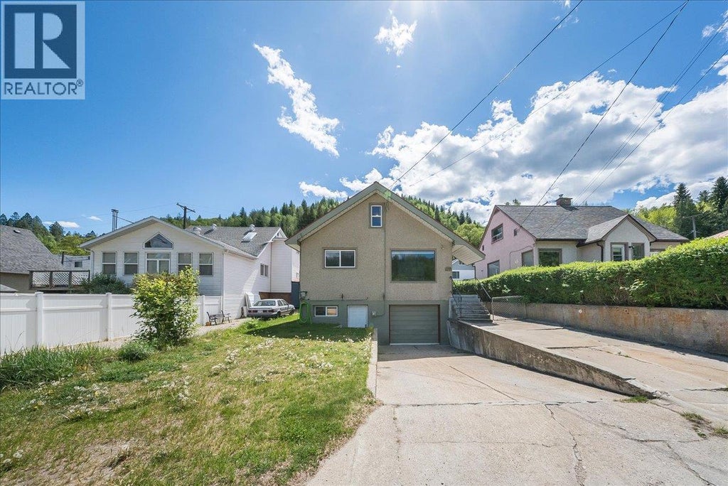 128 HAIG STREET, WARFIELD, BC V1R 2L9 - Image 2953331485.jpeg?d=l