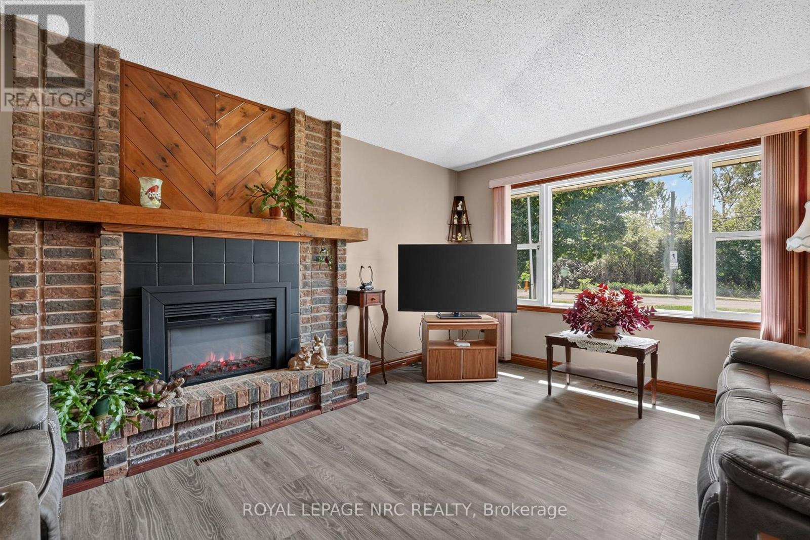 930 EDGEMERE ROAD