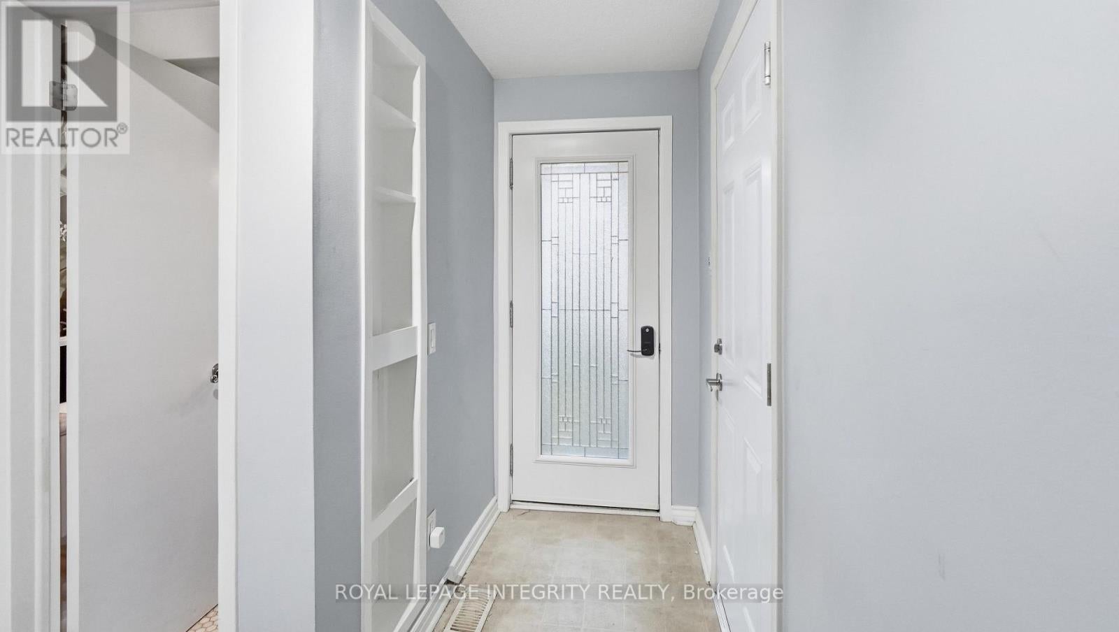 29 - 1080 ORMES PLACE