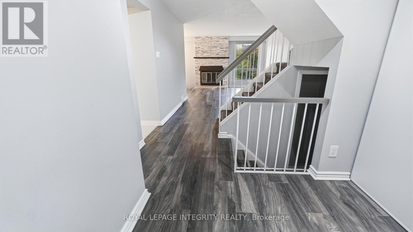 29 - 1080 ORMES PLACE