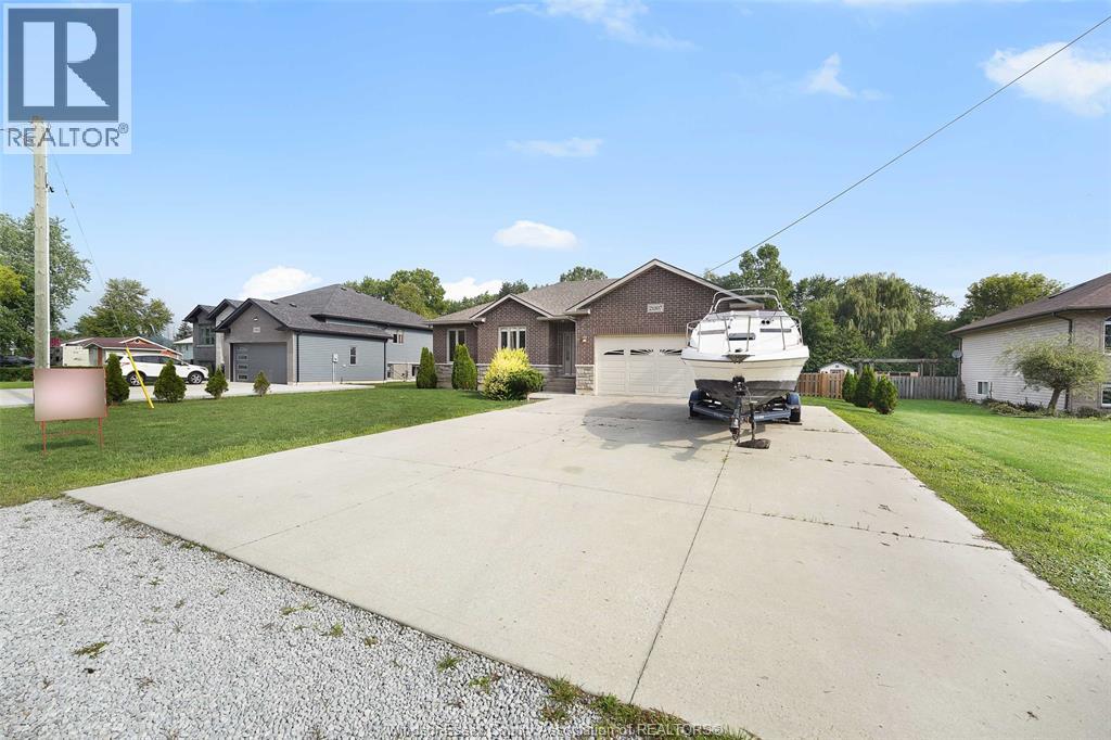 21107 MCLEAN ROAD