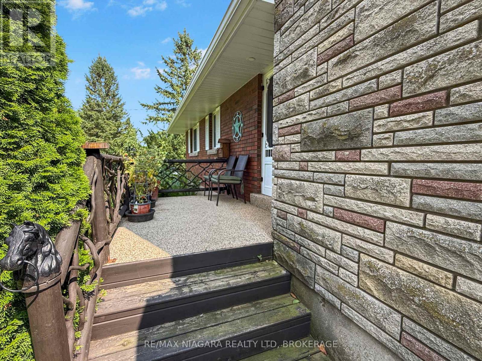 2223 TURNER ROAD