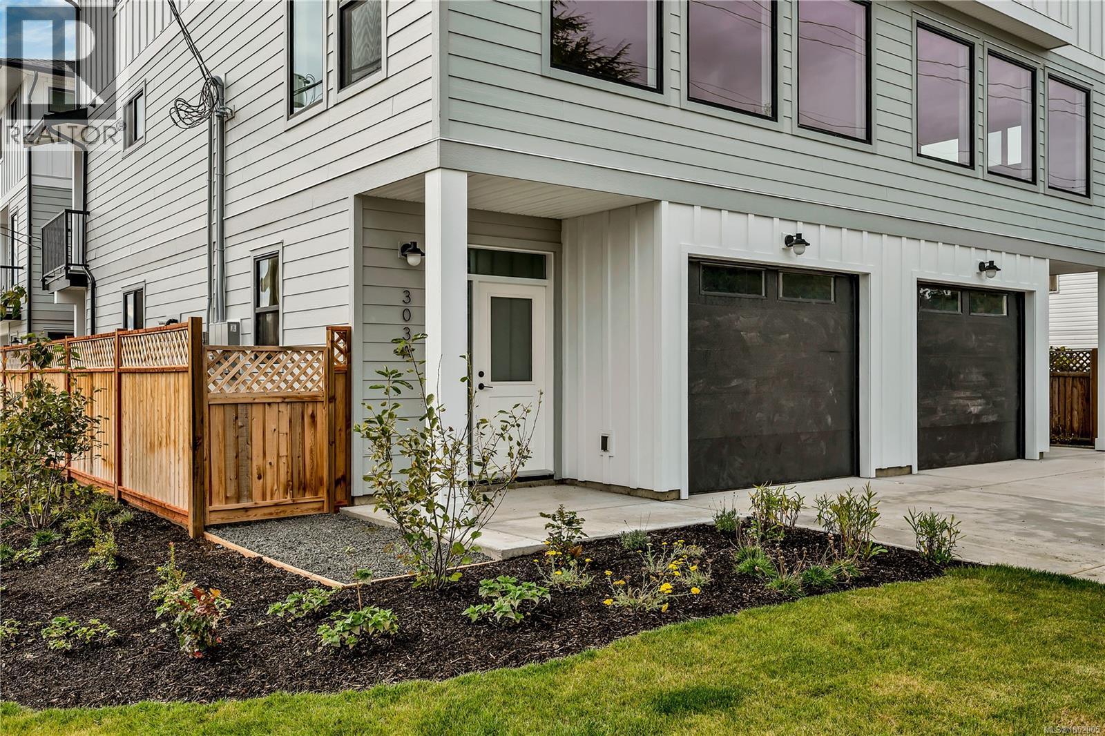 303A Hilchey Rd