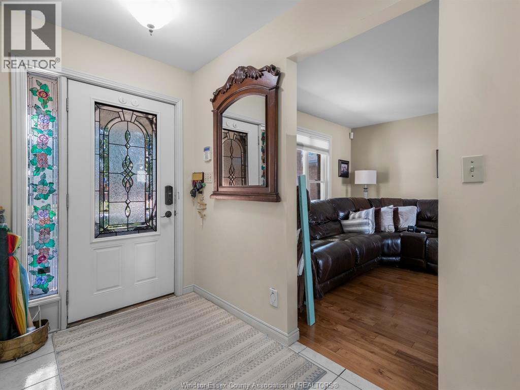 12033 ST THOMAS