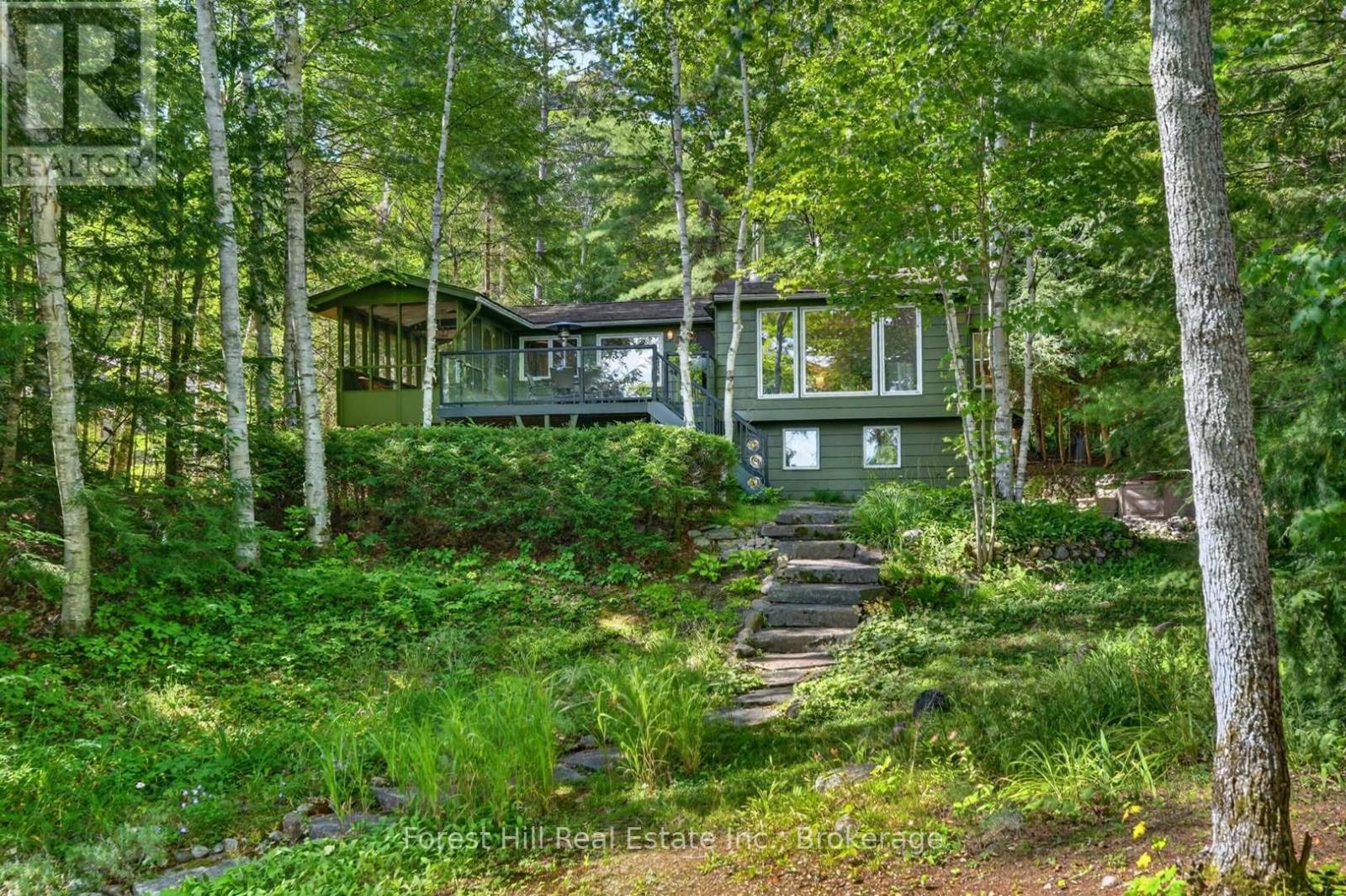 1208 MCCOMB POINT DRIVE