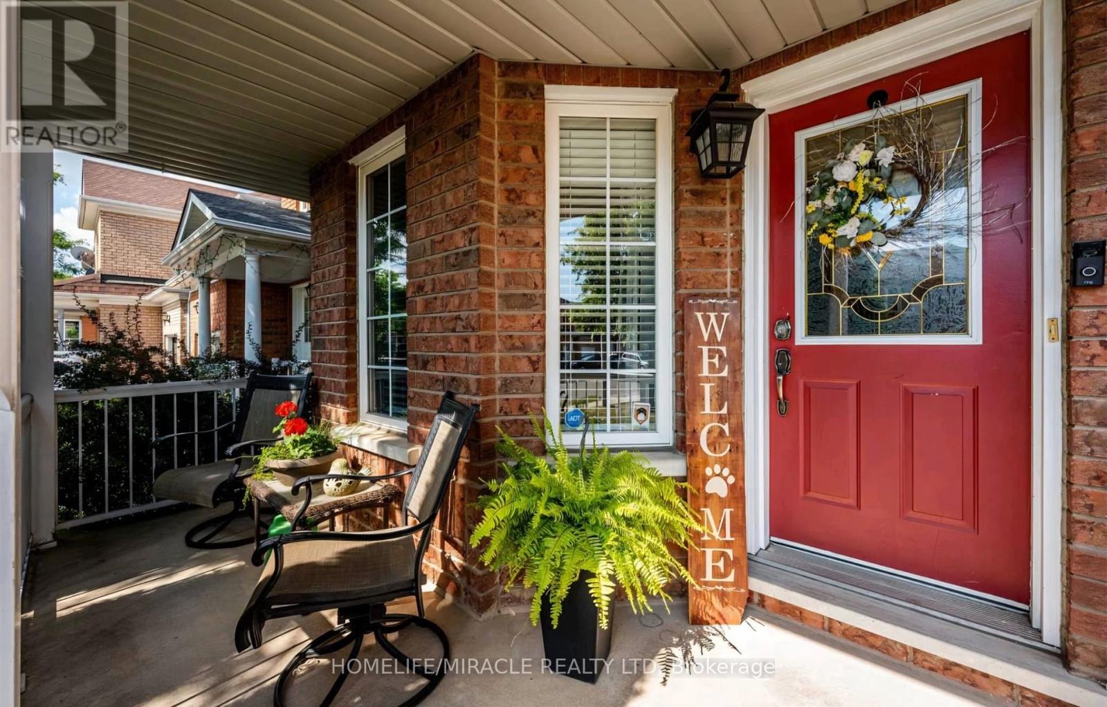 80 HEARTLEAF CRESCENT