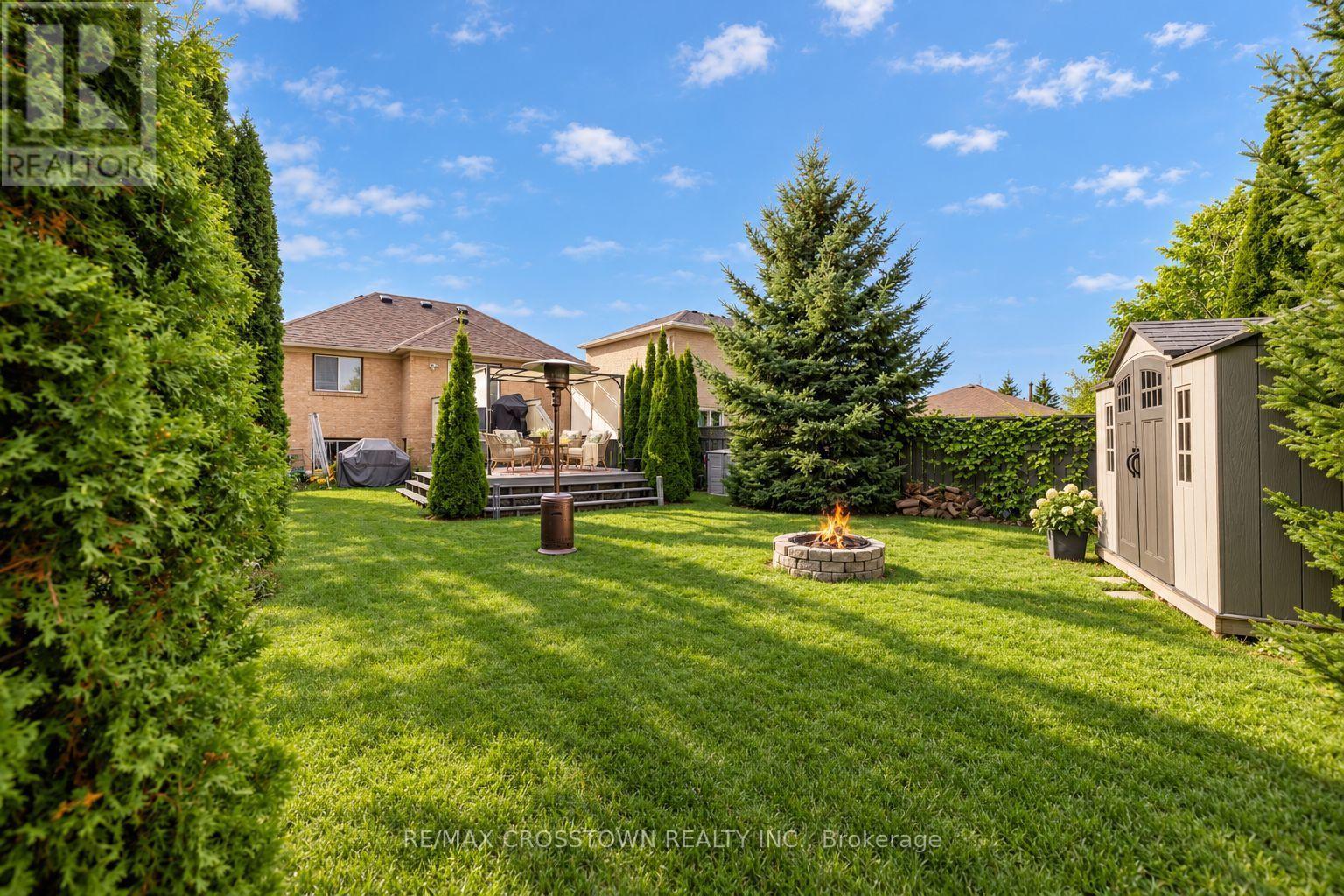 262 WESSENGER DRIVE