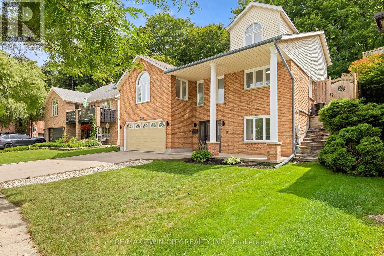 57 YELLOW BIRCH DRIVE
