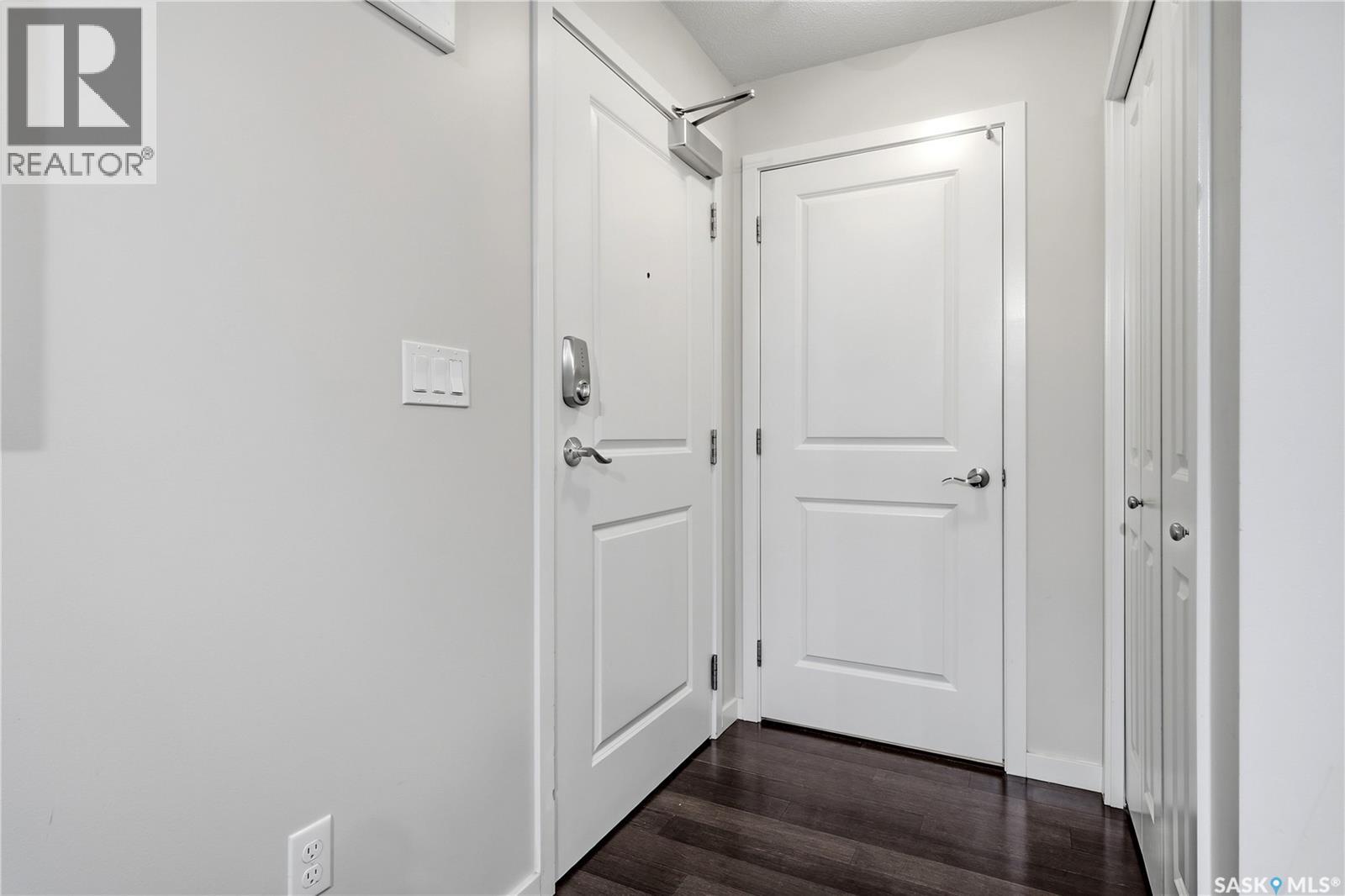 207 1510 Neville DRIVE