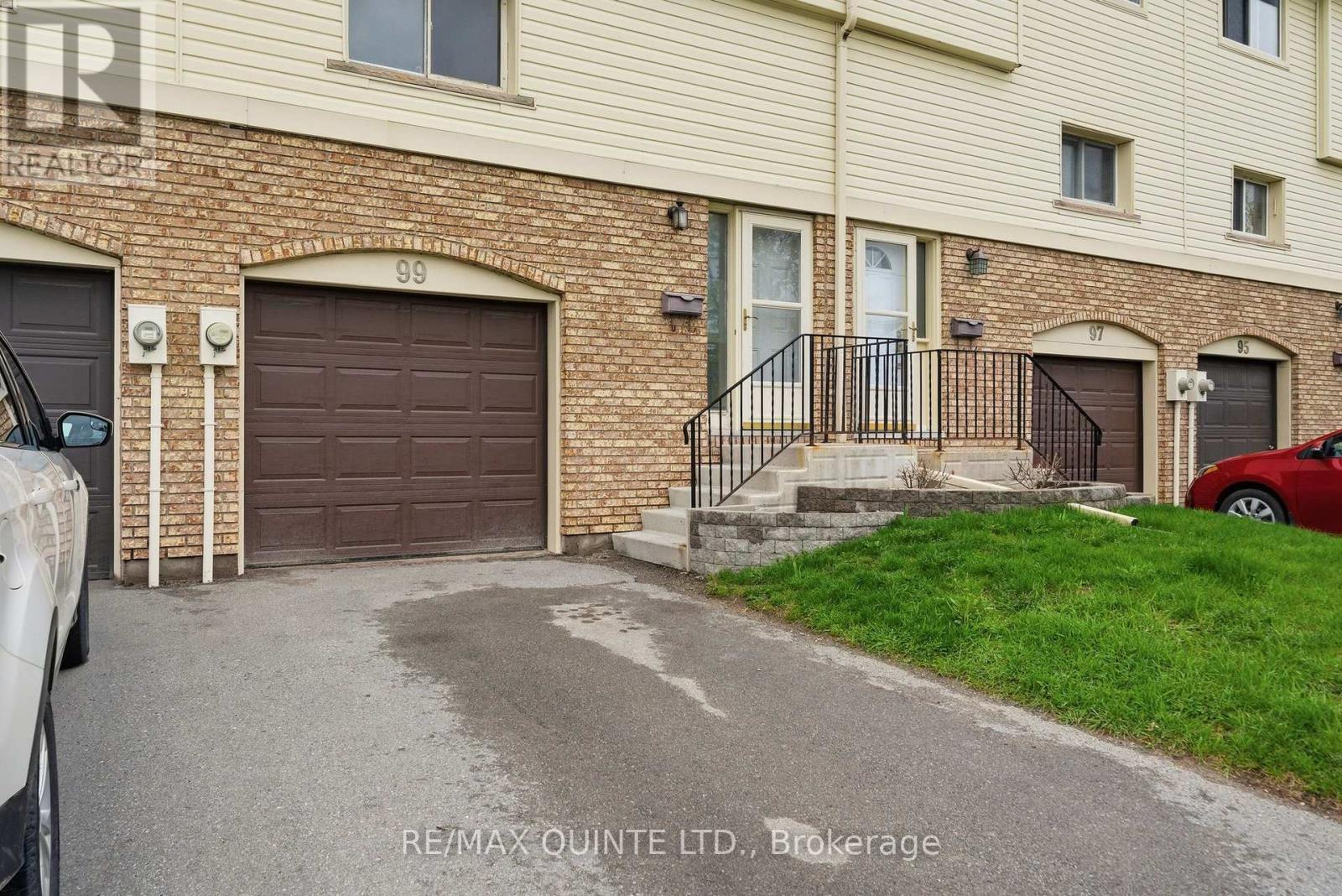 2 - 99 DUNNETT BOULEVARD