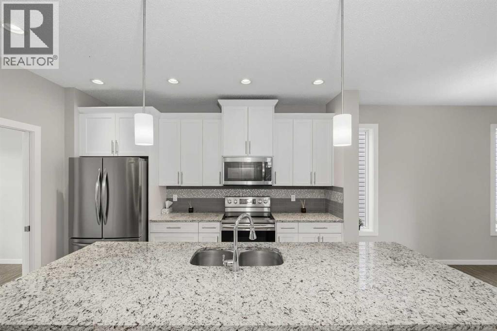 75 Legacy Glen Row SE