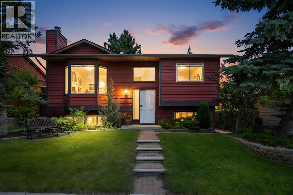124 Macewan Drive NW