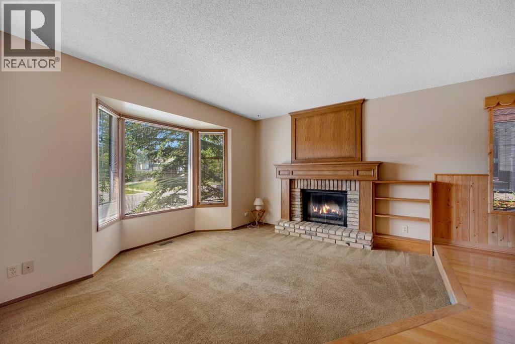 124 Macewan Drive NW